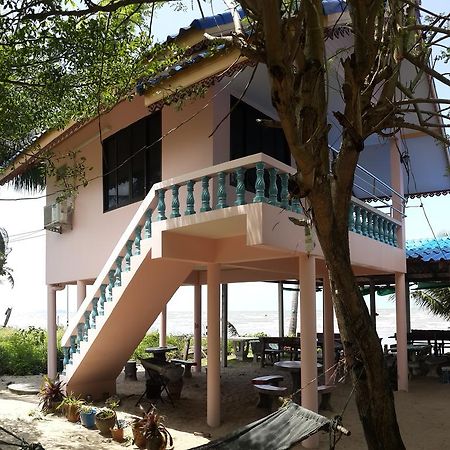 Chaiwat Resort Laem Sing Eksteriør billede