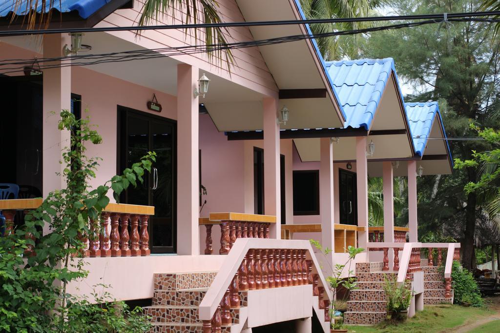 Chaiwat Resort Laem Sing Eksteriør billede