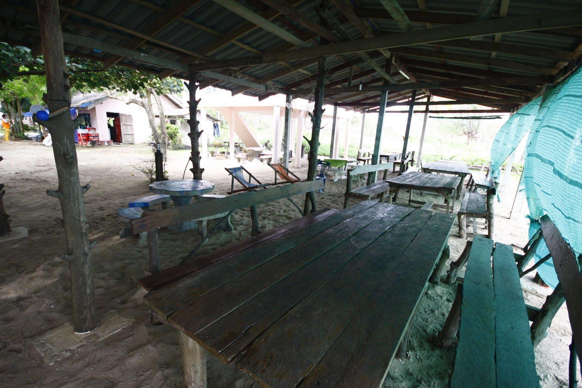 Chaiwat Resort Laem Sing Eksteriør billede